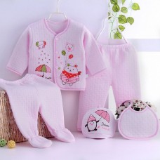 5pcs Cute Cartoon Pattern Comfortable Clothing Set for Newborn Babies