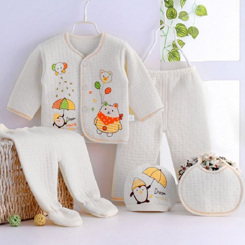 5pcs Cute Cartoon Pattern Comfortable Clothing Set for Newborn Babies